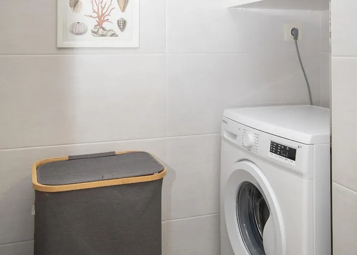 Ag Nordes Primera Linea Playa *